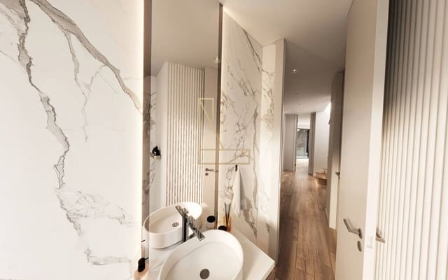 3 slaapkamer Appartement te koop in Benidorm met zwembad garage - € 1.300.000 (Ref: 9013596)