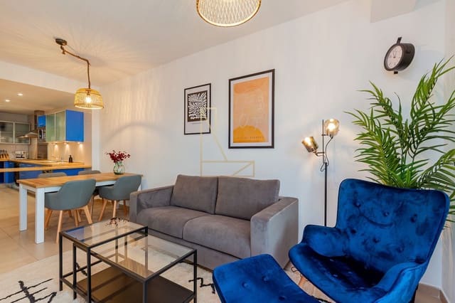 2 slaapkamer Appartement te koop in Benidorm met zwembad - € 305.000 (Ref: 9036376)