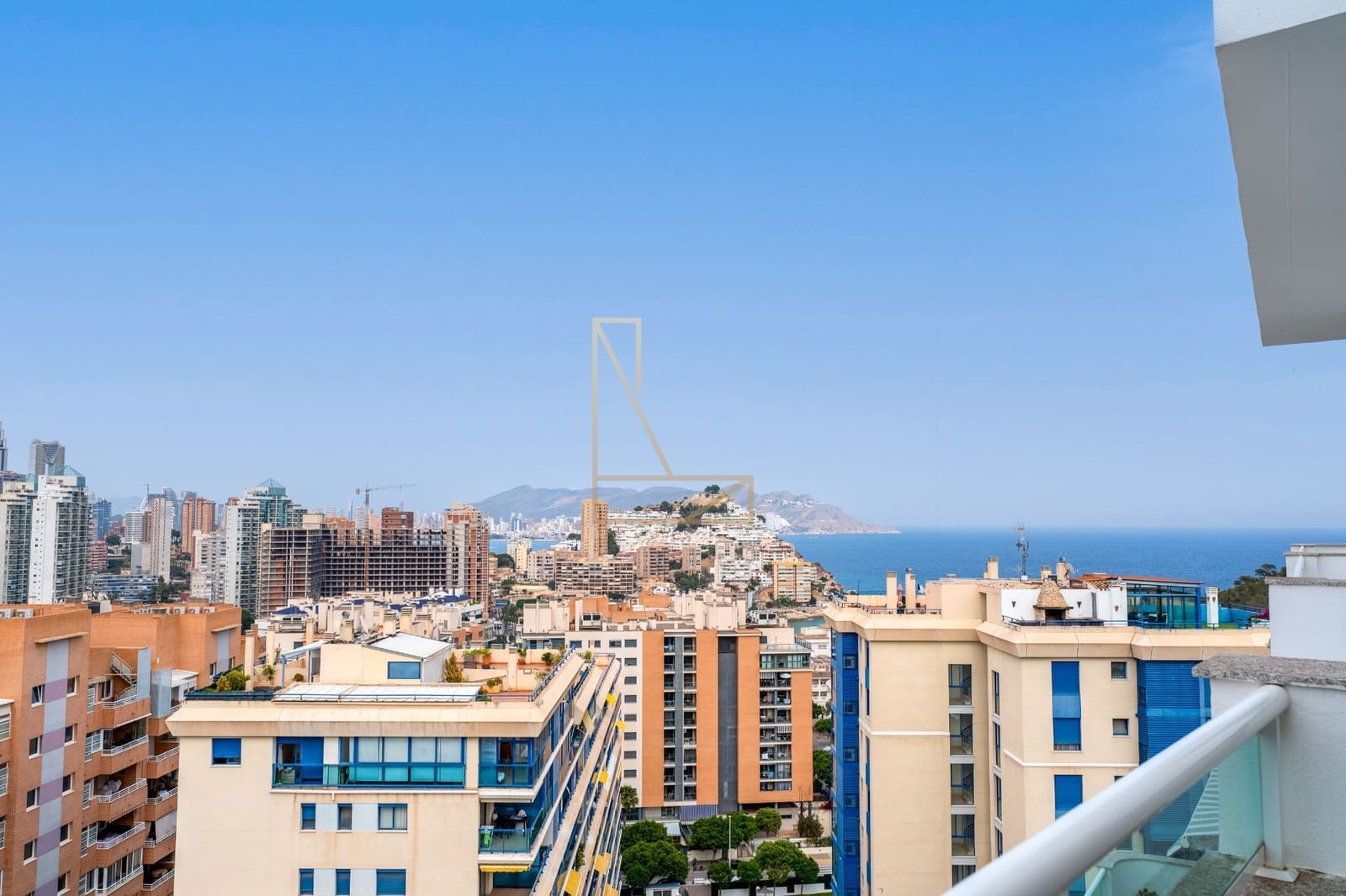 3 soveværelse Penthouse til salg i La Villajoyosa / Vila Joiosa med swimmingpool garage - € 450.000 (Ref: 9050679)