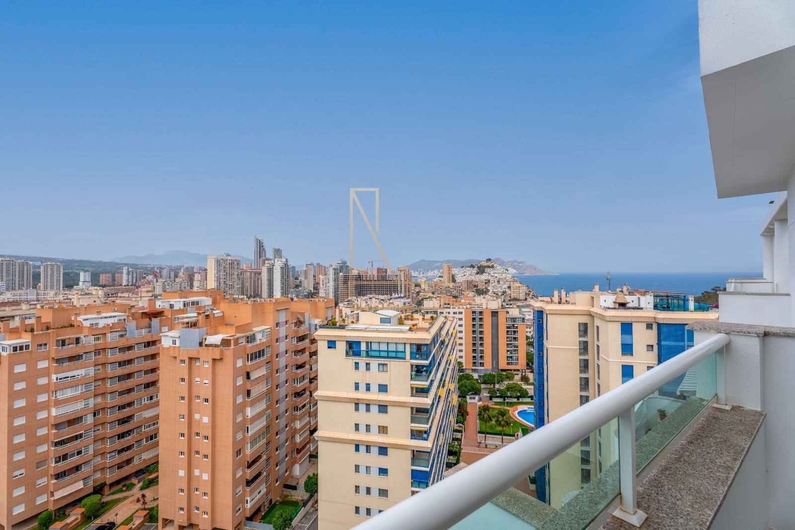 3 soveværelse Penthouse til salg i La Villajoyosa / Vila Joiosa med swimmingpool garage - € 450.000 (Ref: 9050679)