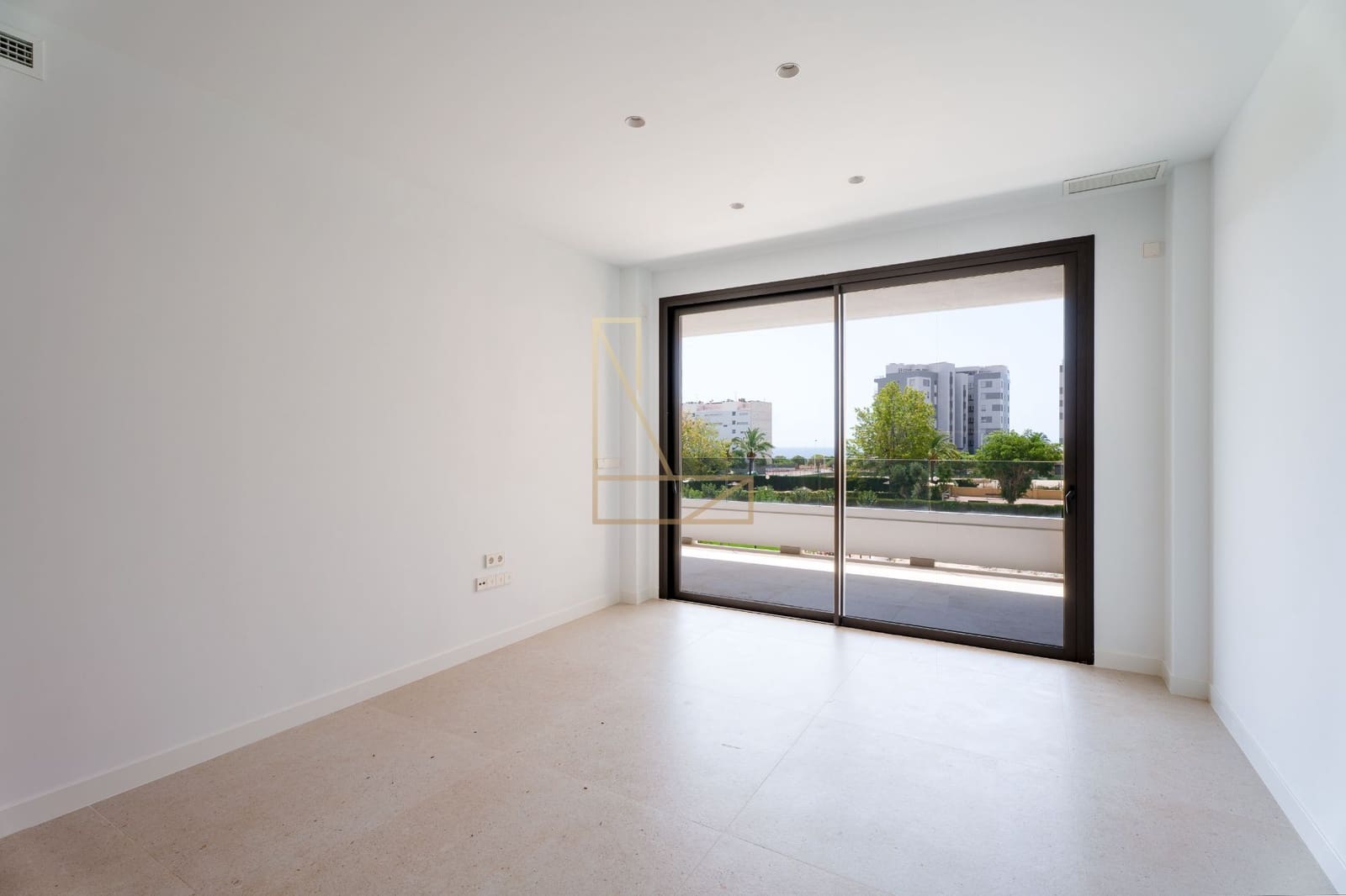 2 bedroom Apartment for sale in La Villajoyosa / Vila Joiosa with pool garage - € 285,000 (Ref: 9050681)