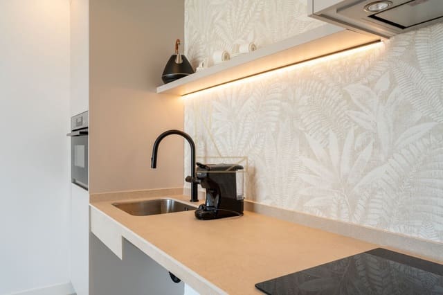 2 Zimmer Apartment zu verkaufen in La Villajoyosa / Vila Joiosa mit Pool Garage - 285.000 € (Ref: 9050681)