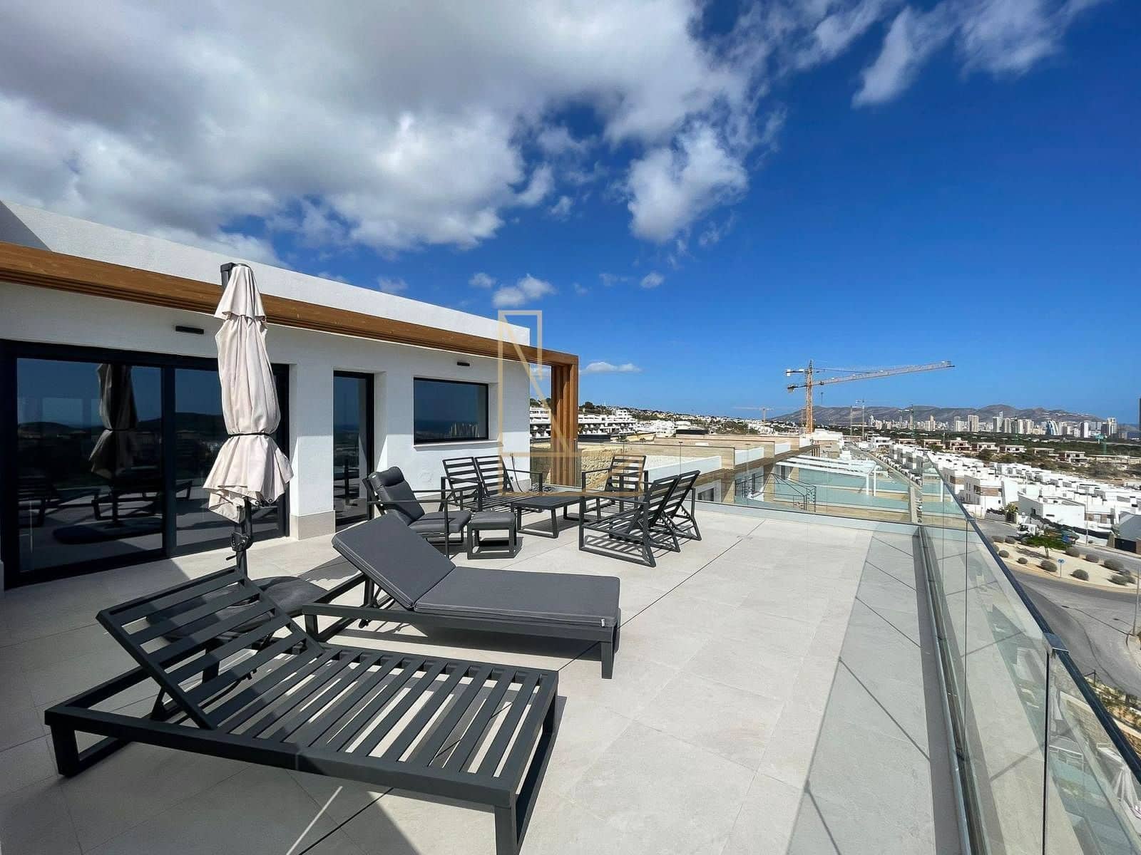 3 sovrum Takvåning till salu i Finestrat med pool garage - 575 000 € (Ref: 9113789)