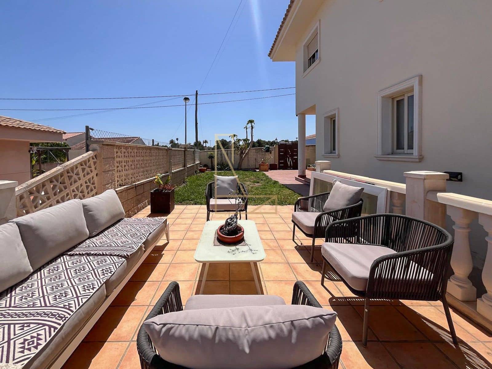 4 Zimmer Villa zu verkaufen in Alfaz del Pi / L'Alfas del Pi mit Garage - 398.000 € (Ref: 9113790)