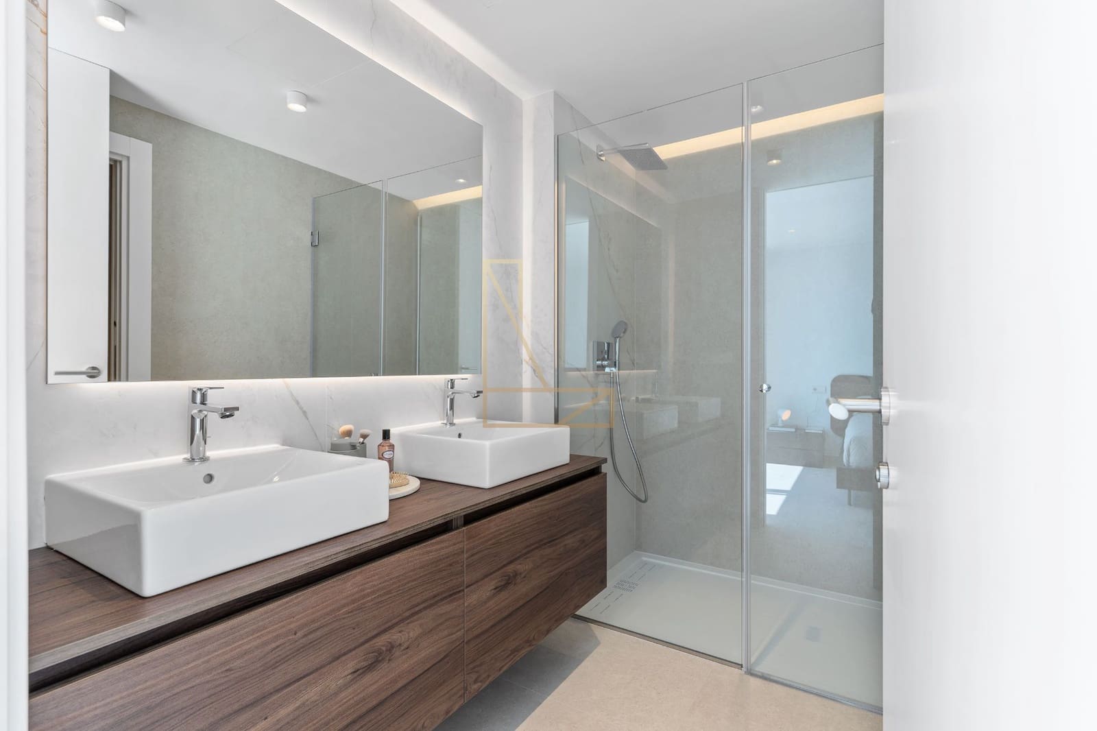 4 bedroom Villa for sale in Altea with pool garage - € 2,146,000 (Ref: 9169302)