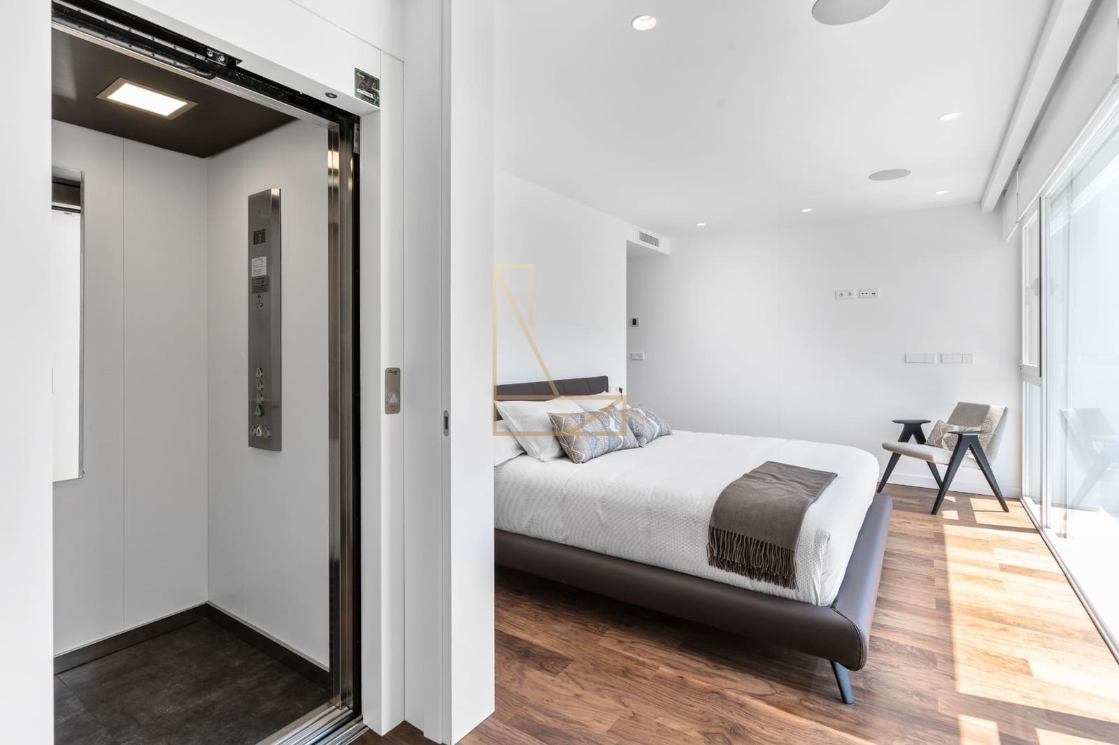 4 bedroom Villa for sale in Altea with pool garage - € 2,146,000 (Ref: 9169302)