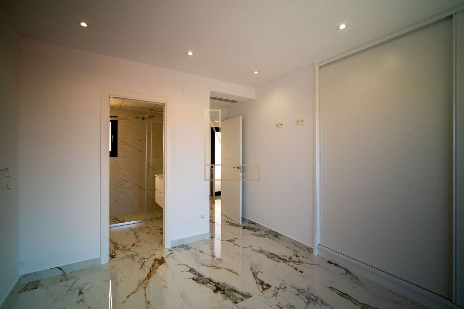 3 soveværelse Villa til salg i La Nucia med swimmingpool garage - € 600.000 (Ref: 9206225)