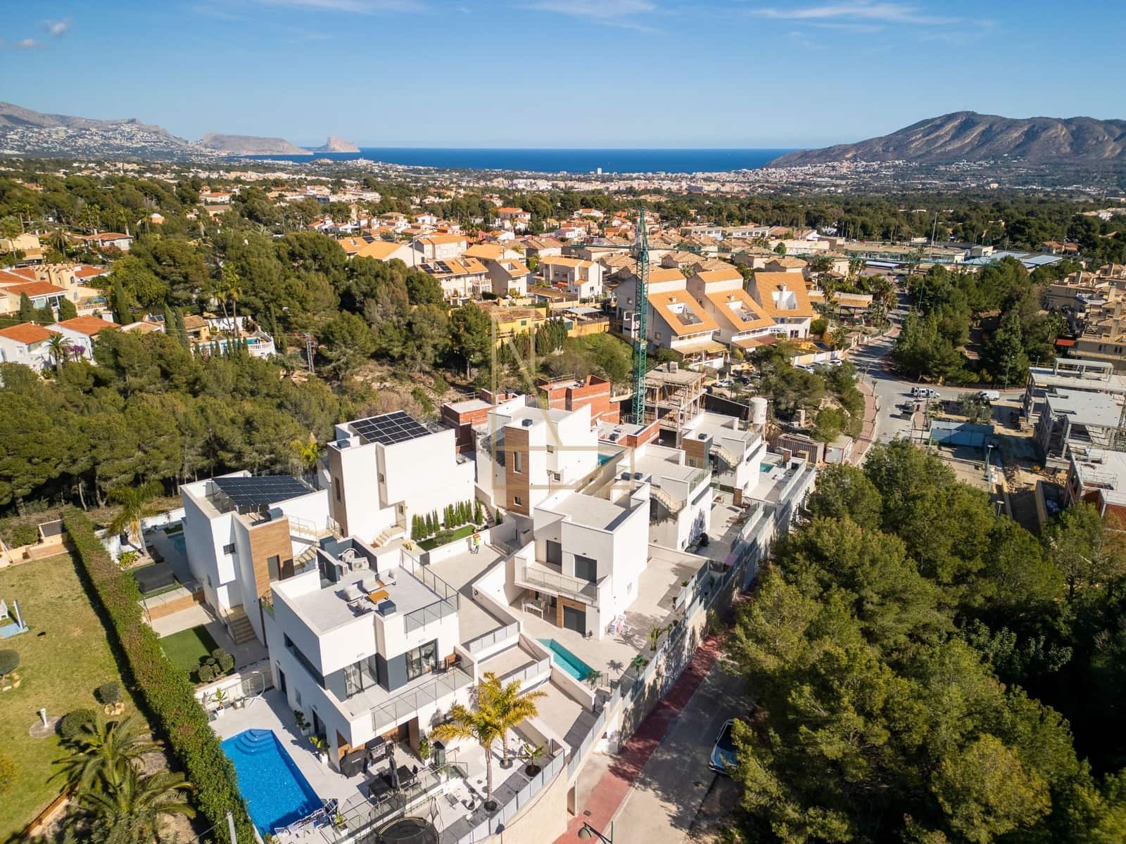 3 soveværelse Villa til salg i La Nucia med swimmingpool garage - € 600.000 (Ref: 9206225)