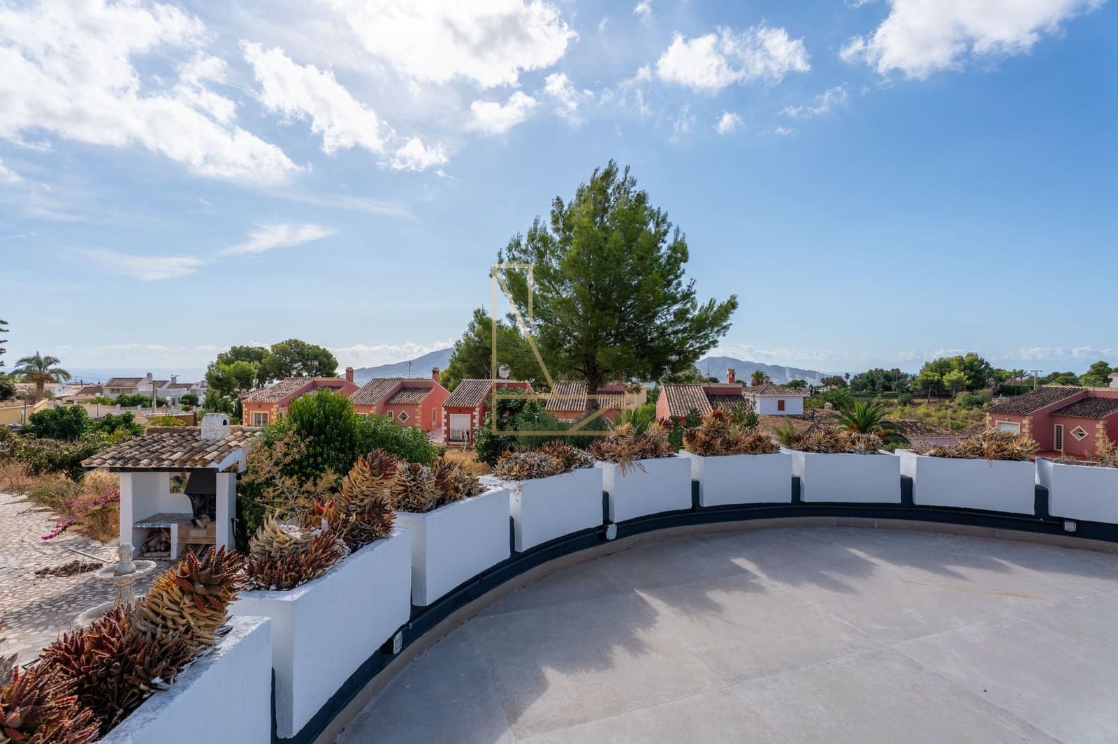 4 slaapkamer Villa te koop in La Nucia met zwembad garage - € 950.000 (Ref: 9212504)