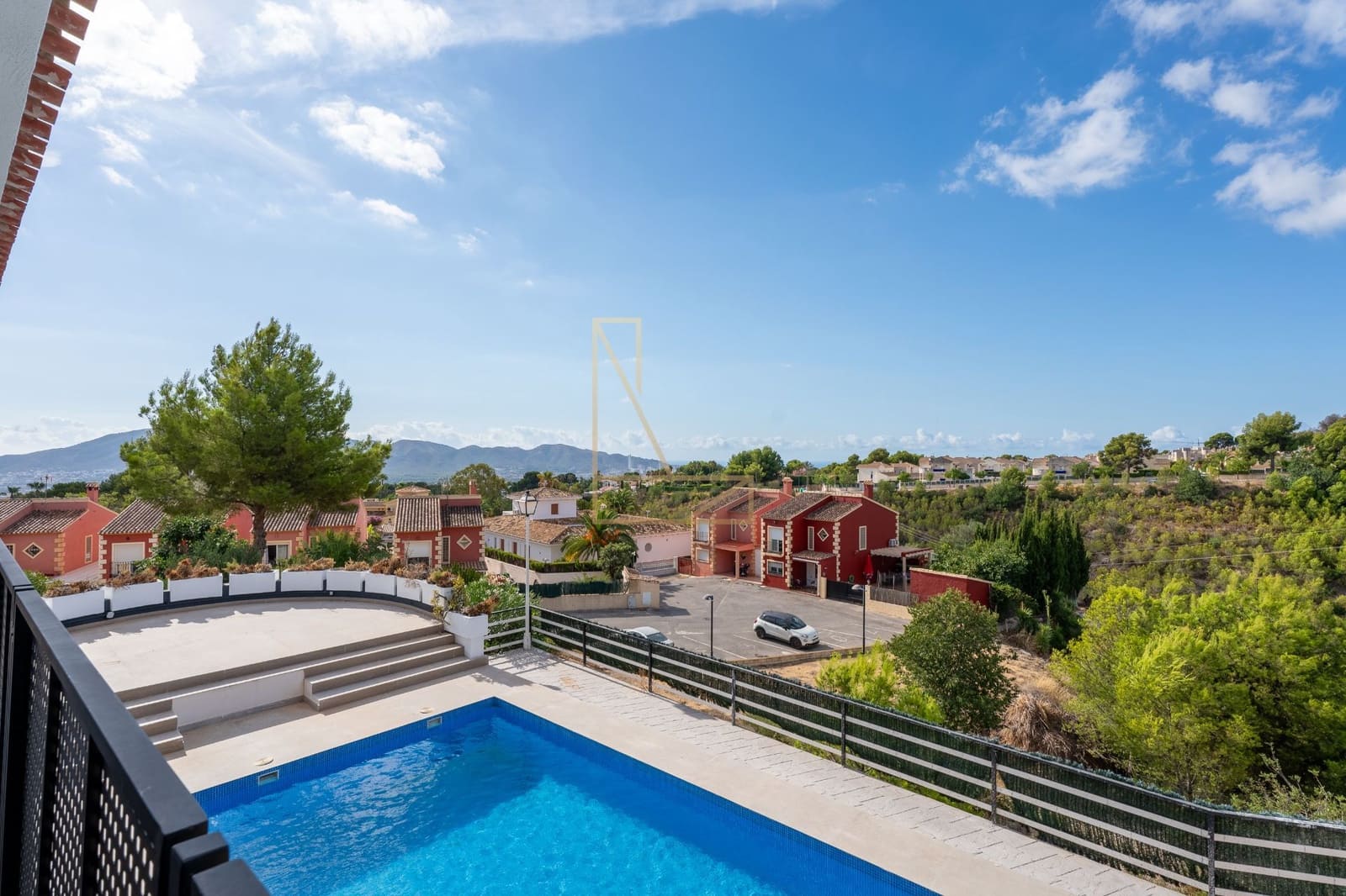 4 slaapkamer Villa te koop in La Nucia met zwembad garage - € 950.000 (Ref: 9212504)