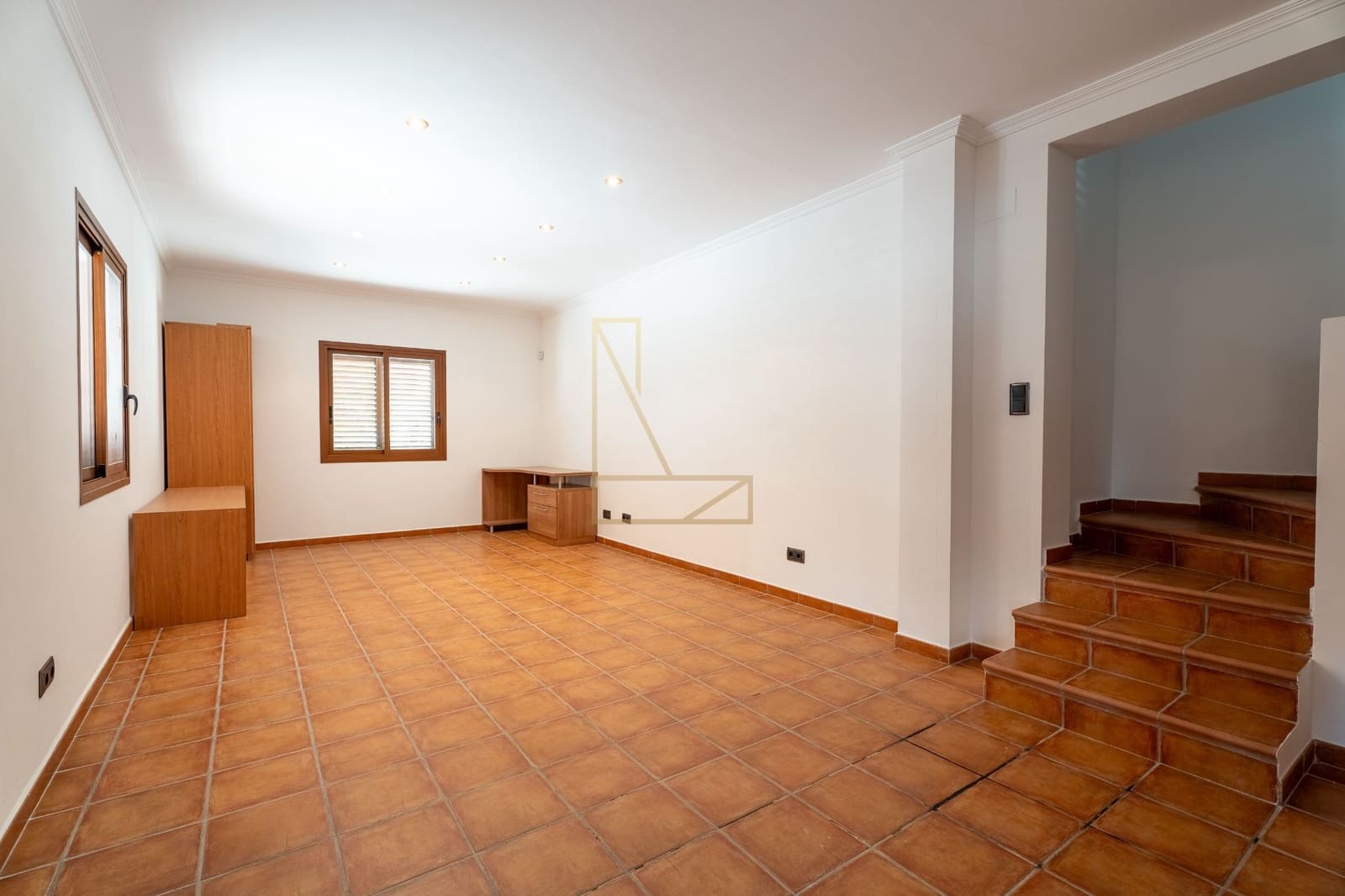 7 Zimmer Villa zu verkaufen in La Nucia mit Pool Garage - 780.000 € (Ref: 9226175)