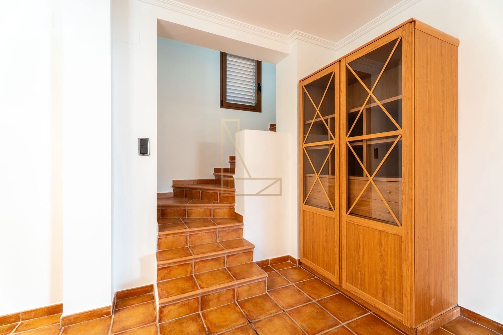 7 Zimmer Villa zu verkaufen in La Nucia mit Pool Garage - 780.000 € (Ref: 9226175)