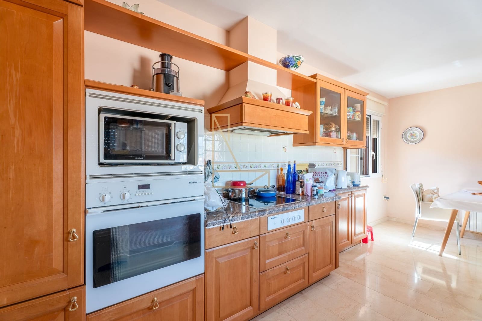 4 bedroom Villa for sale in Albir with pool garage - € 665,000 (Ref: 9239574)