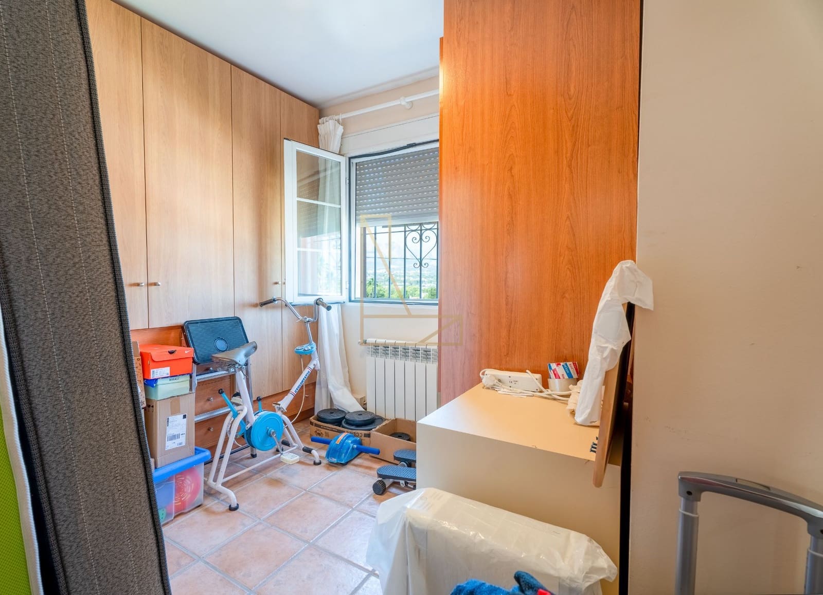 4 bedroom Villa for sale in Albir with pool garage - € 665,000 (Ref: 9239574)