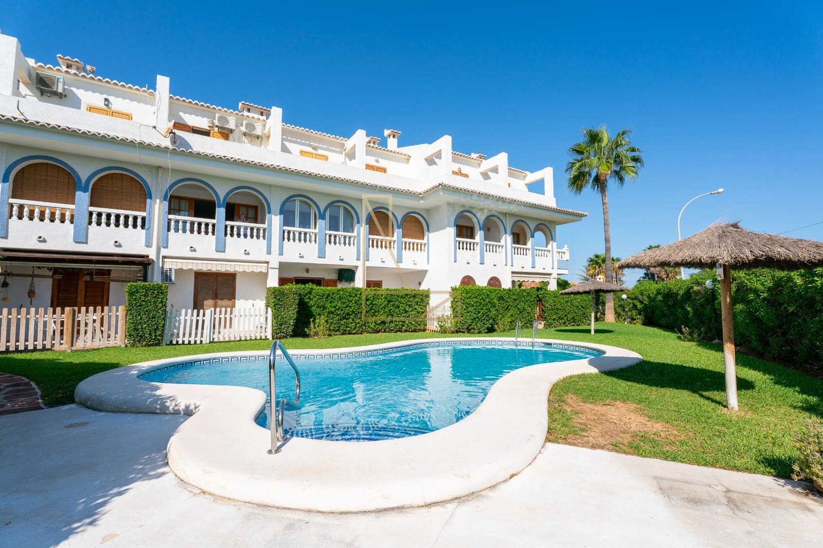 2 soverom Hus til salgs i Denia med svømmebasseng garasje - € 315 000 (Ref: 9246304)