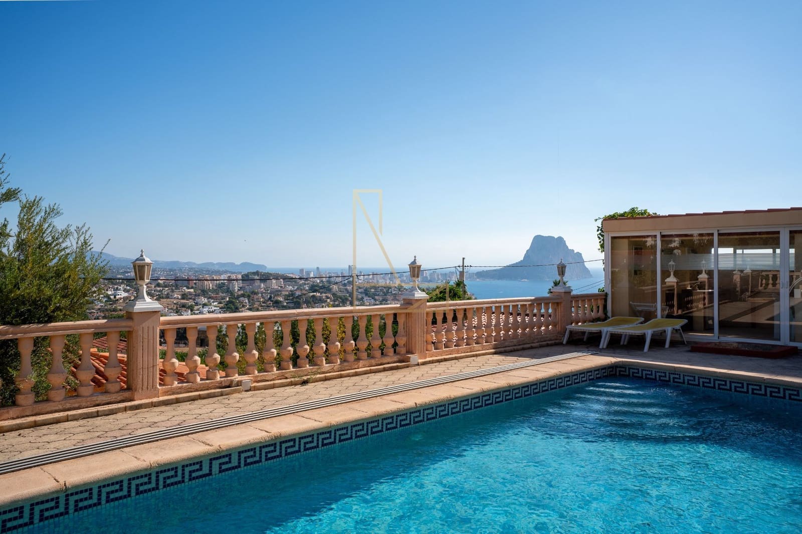 3 Zimmer Villa zu verkaufen in Calpe / Calp mit Pool Garage - 520.000 € (Ref: 9294154)