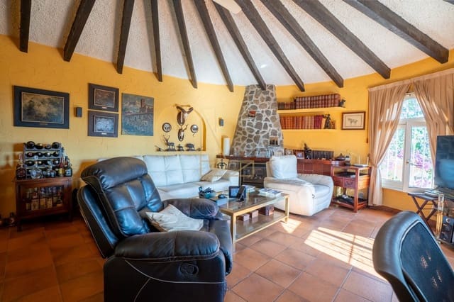 3 Zimmer Villa zu verkaufen in Calpe / Calp mit Pool Garage - 520.000 € (Ref: 9294154)