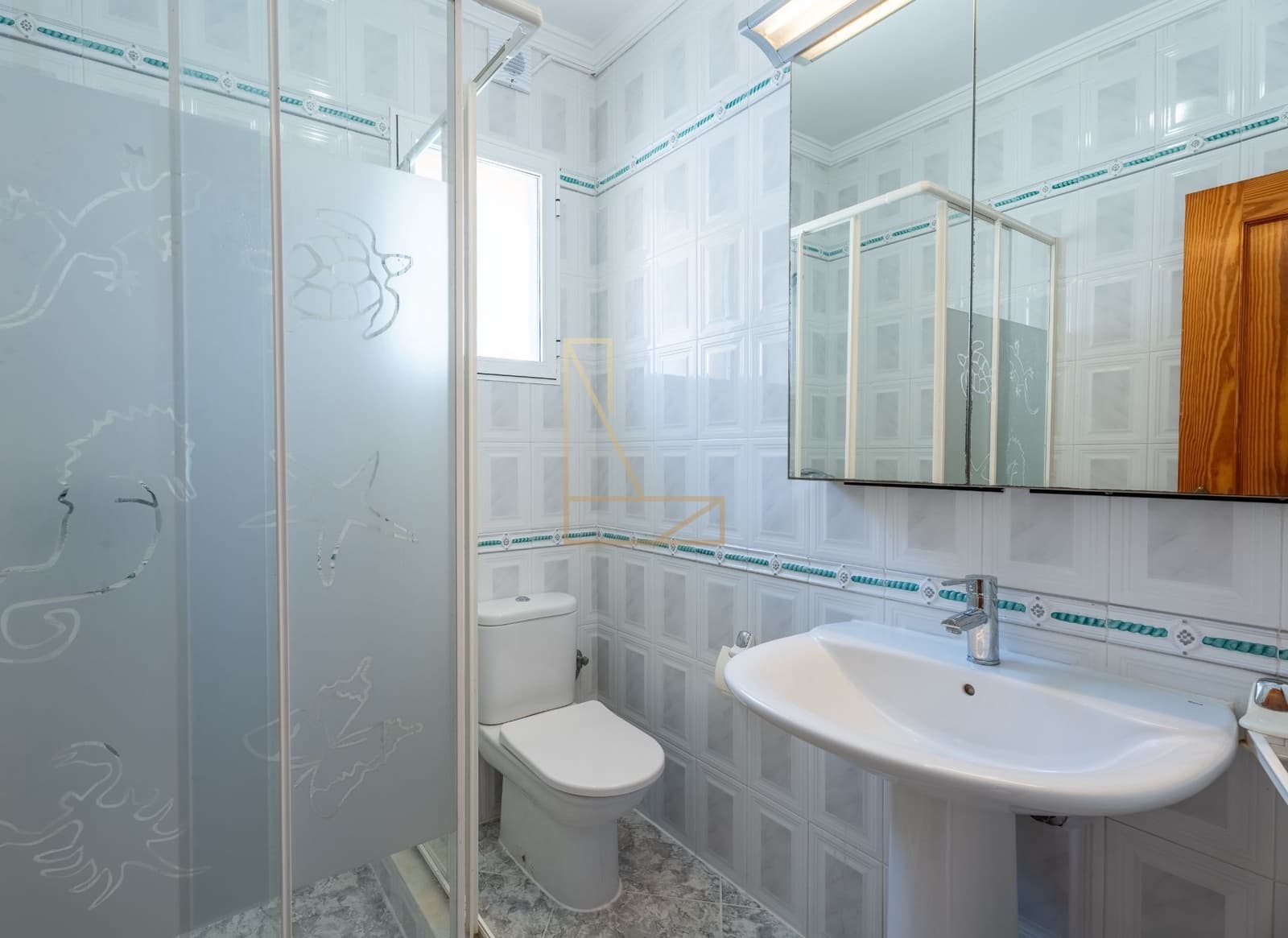 5 makuuhuone Huvila myytävänä paikassa Calpe / Calp mukana uima-altaan 
autotalli - 716 000 € (Ref: 9407903)