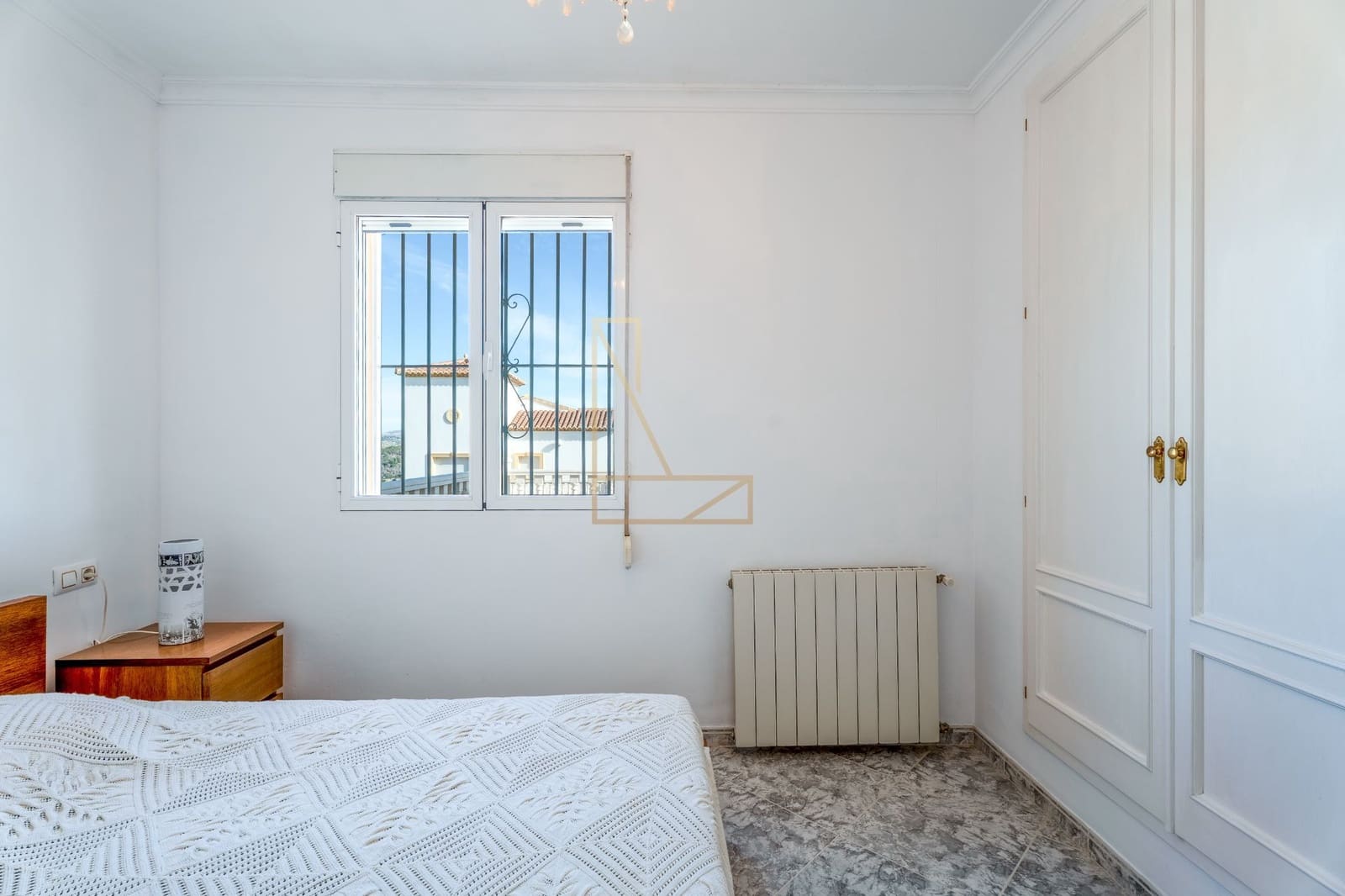 5 makuuhuone Huvila myytävänä paikassa Calpe / Calp mukana uima-altaan 
autotalli - 716 000 € (Ref: 9407903)