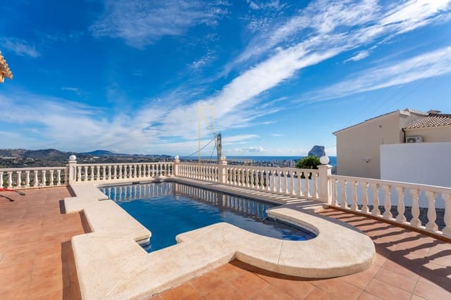 5 bedroom Villa for sale in Calpe / Calp with pool garage - € 716,000 (Ref: 9407903)