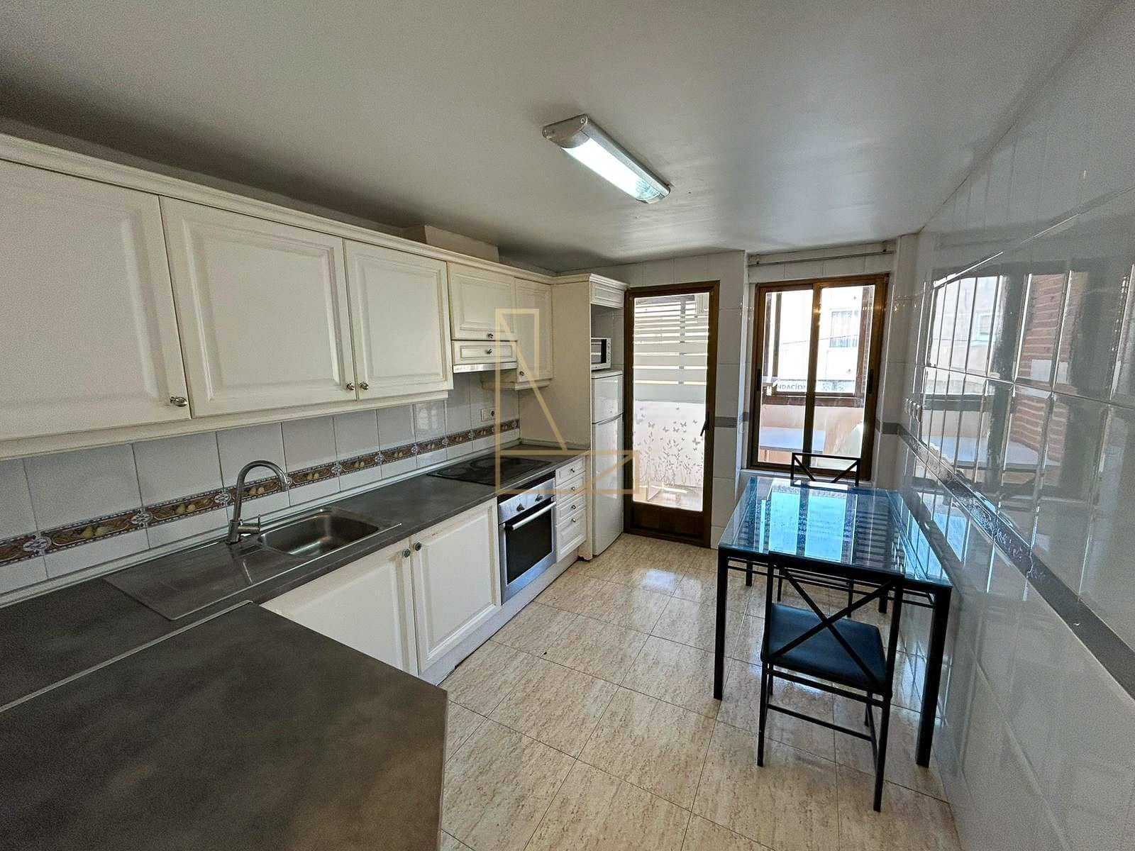 3 slaapkamer Appartement te koop in Alfaz del Pi / L'Alfas del Pi met garage - € 255.000 (Ref: 9573936)