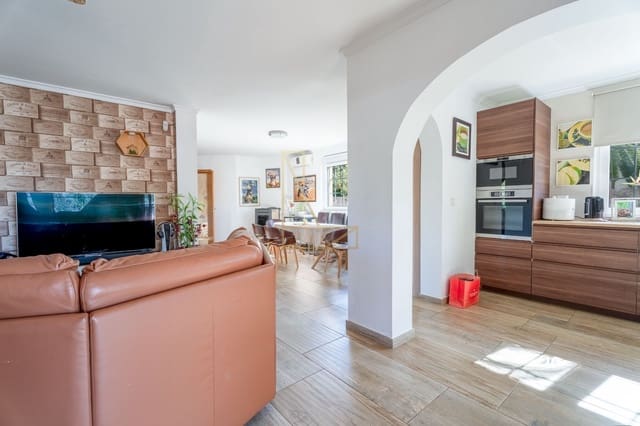 4 bedroom Villa for sale in Dénia with pool garage - € 659,000 (Ref: 9581487)