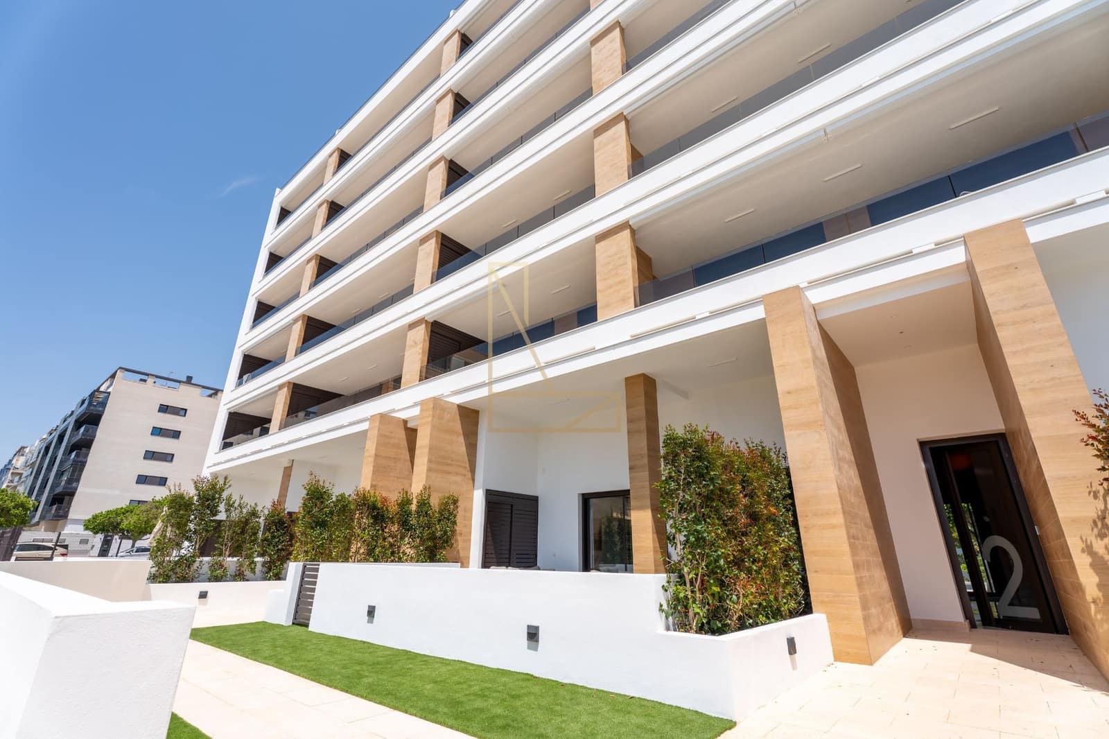 Ático de 3 habitaciones en La Villajoyosa / Vila Joiosa en venta con piscina garaje - 585.000 € (Ref: 9627152)