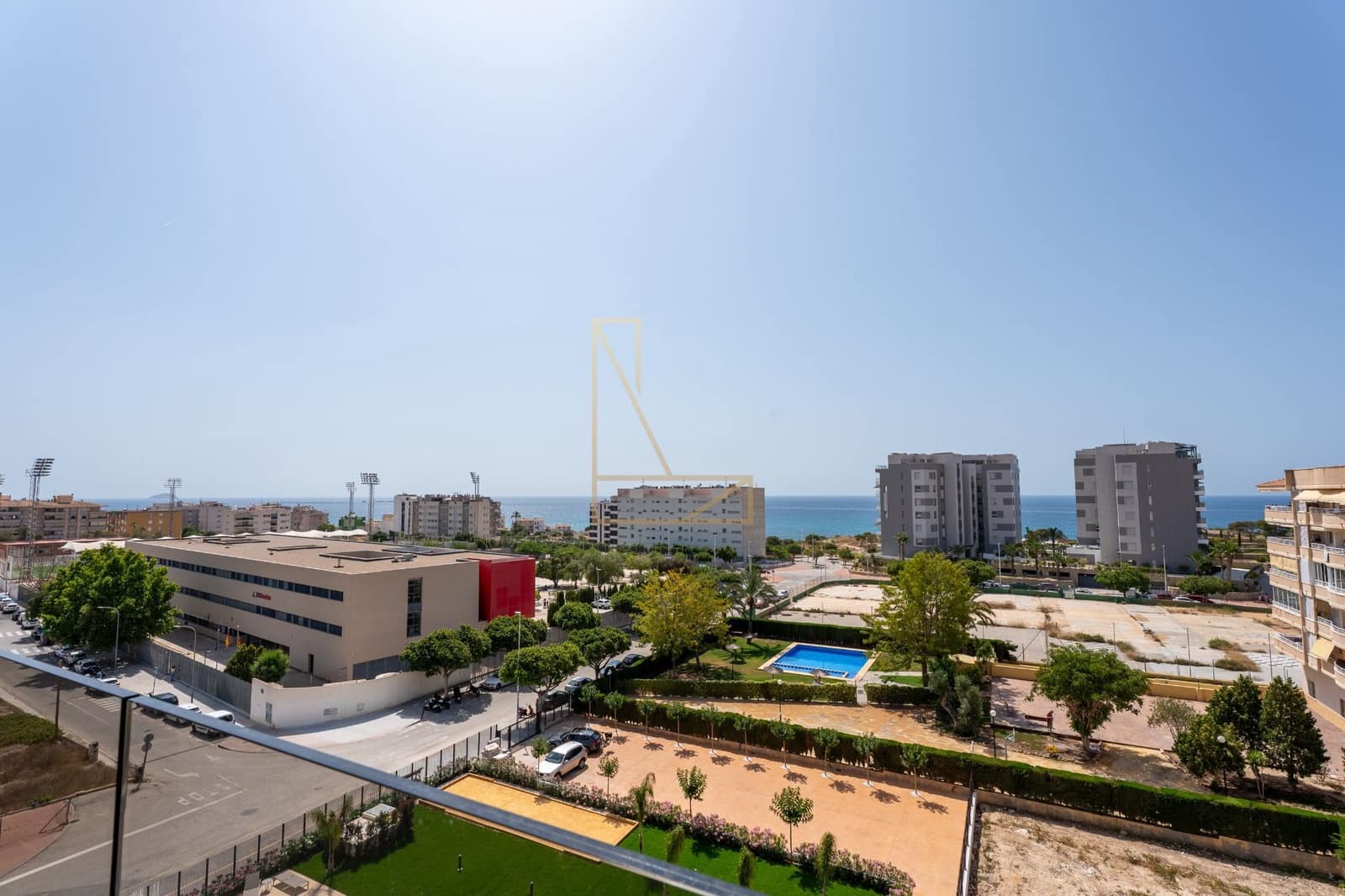 Ático de 3 habitaciones en La Villajoyosa / Vila Joiosa en venta con piscina garaje - 585.000 € (Ref: 9627152)
