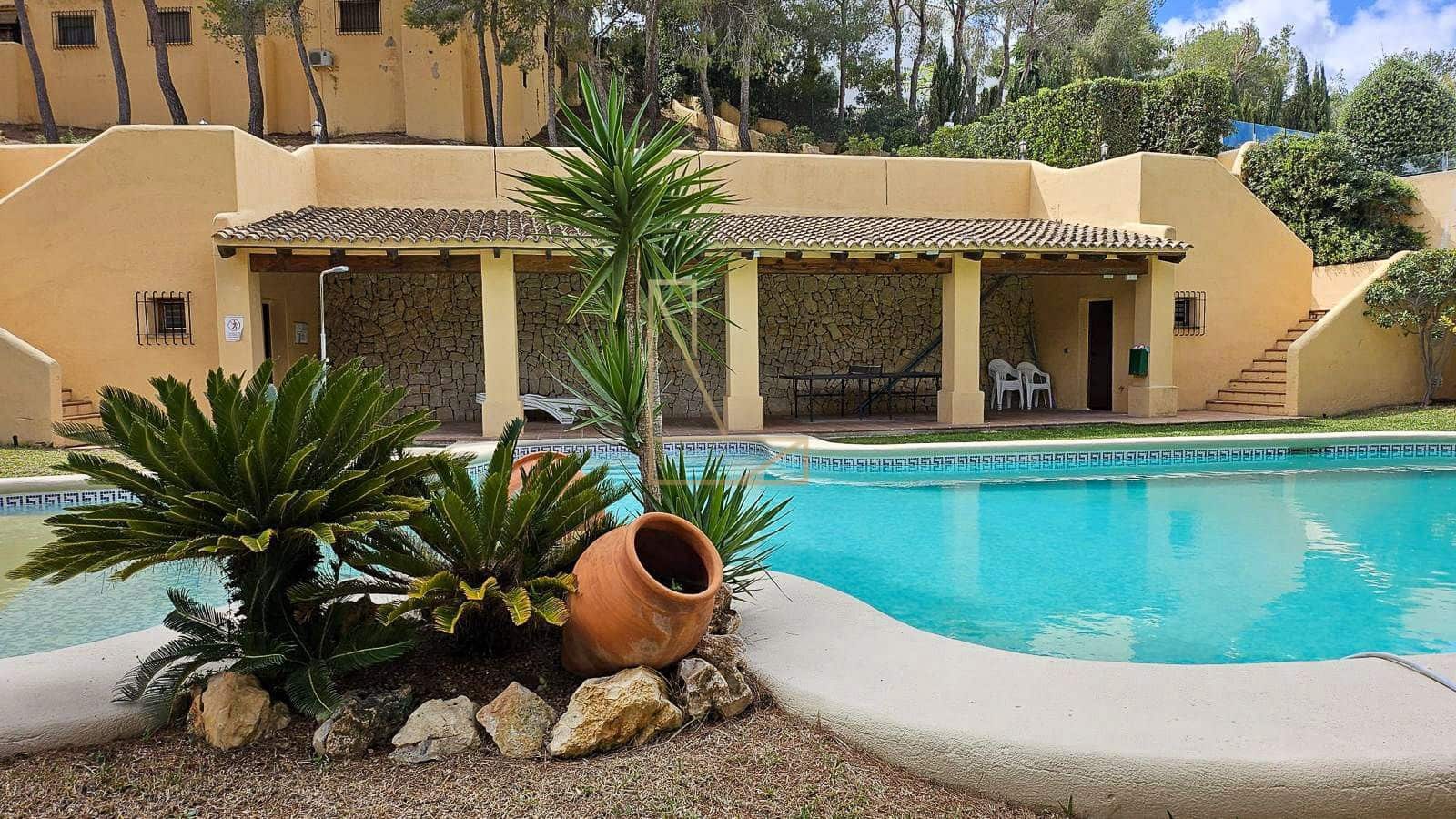 3 chambre Villa/Maison Semi-Mitoyenne à vendre à Moraira avec piscine - 525 000 € (Ref: 9643711)