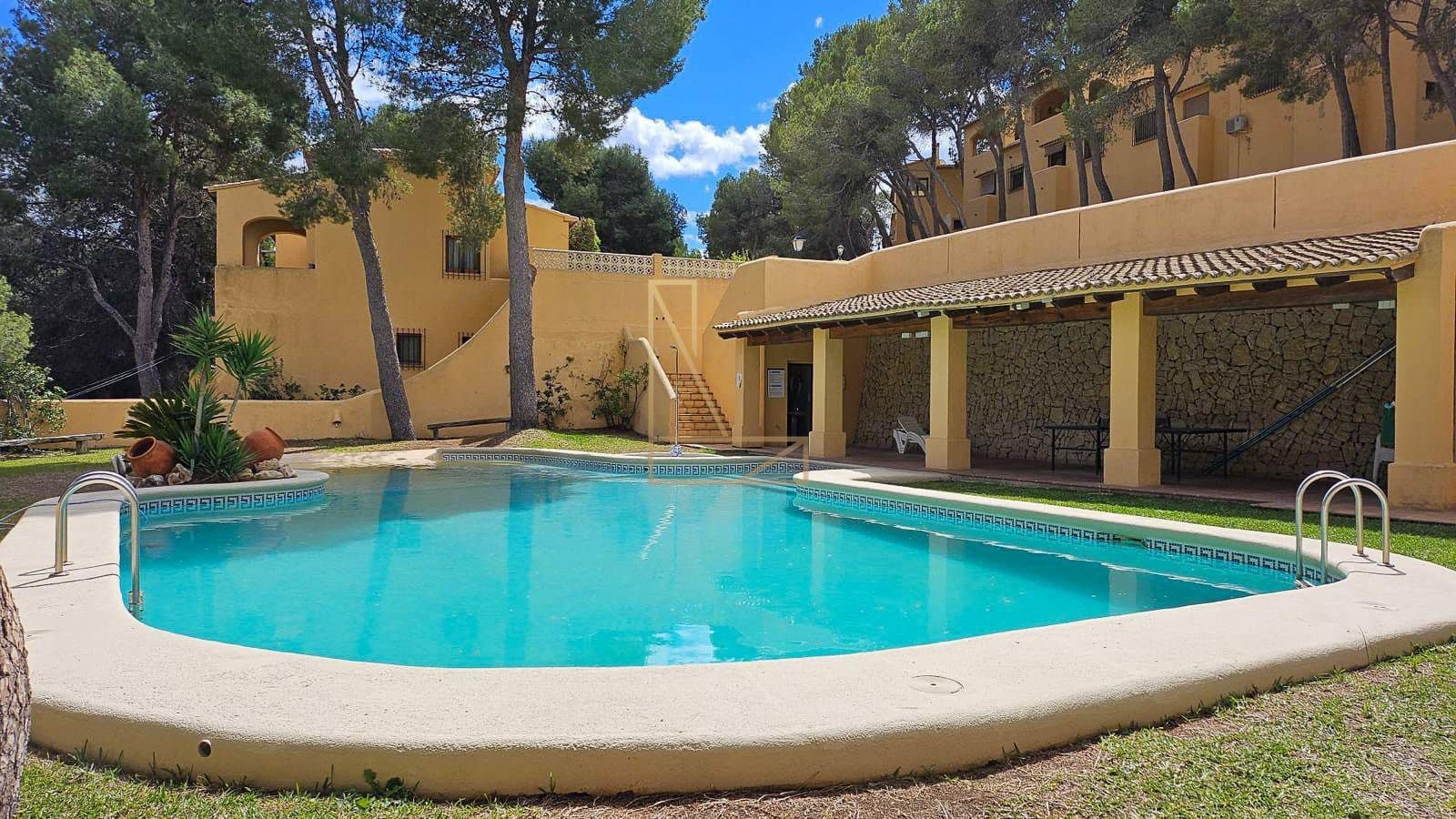 3 chambre Villa/Maison Semi-Mitoyenne à vendre à Moraira avec piscine - 525 000 € (Ref: 9643711)