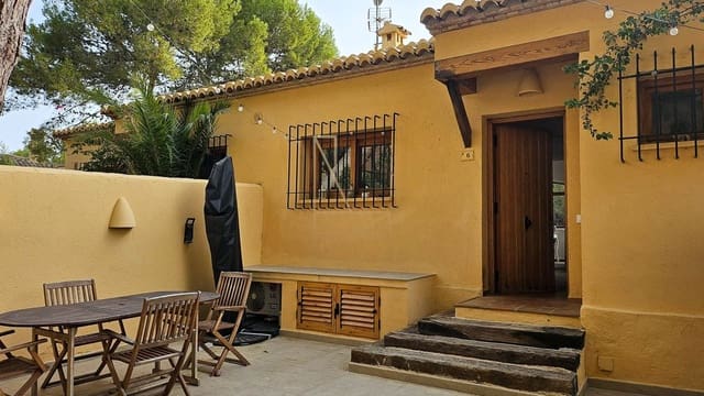 3 chambre Villa/Maison Semi-Mitoyenne à vendre à Moraira, Teulada-Moraira avec piscine - 525 000 € (Ref: 9643711)