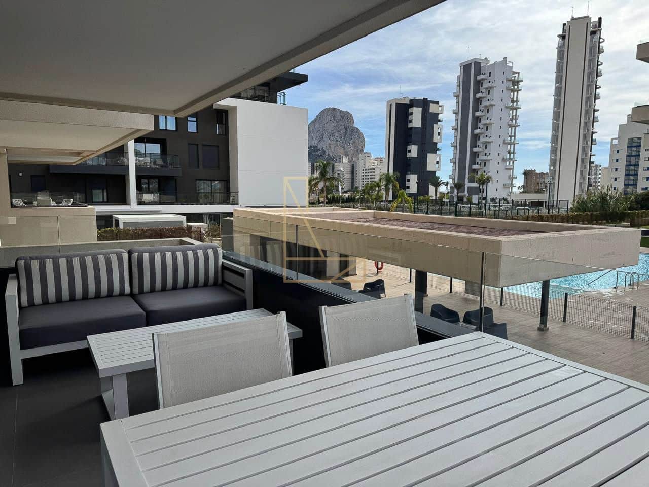 2 bedroom Apartment for sale in Calpe / Calp with pool garage - € 410,000 (Ref: 9651192)