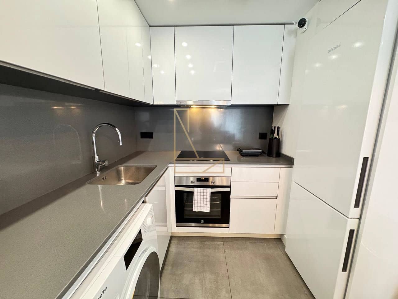 2 bedroom Apartment for sale in Calpe / Calp with pool garage - € 410,000 (Ref: 9651192)