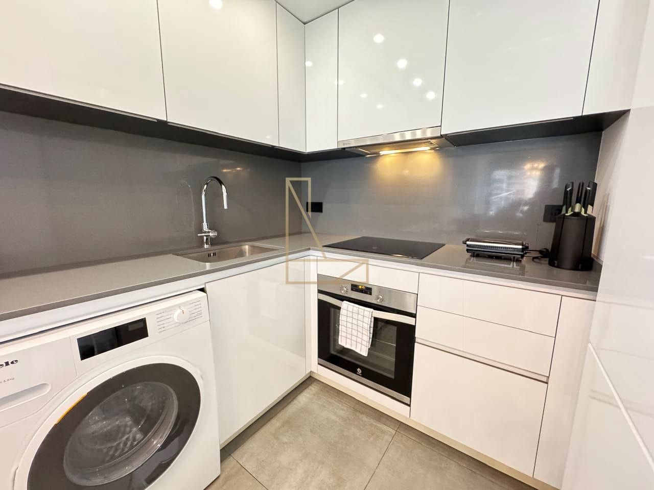 2 bedroom Apartment for sale in Calpe / Calp with pool garage - € 410,000 (Ref: 9651192)