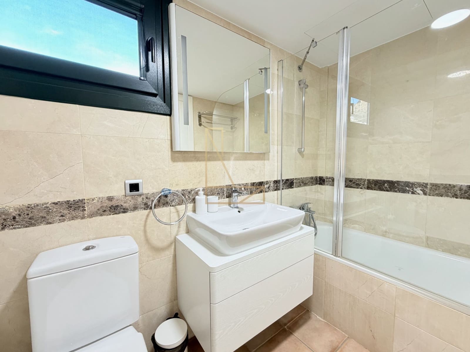 3 quarto Apartamento para venda em Altea com piscina garagem - 485 000 € (Ref: 9651194)