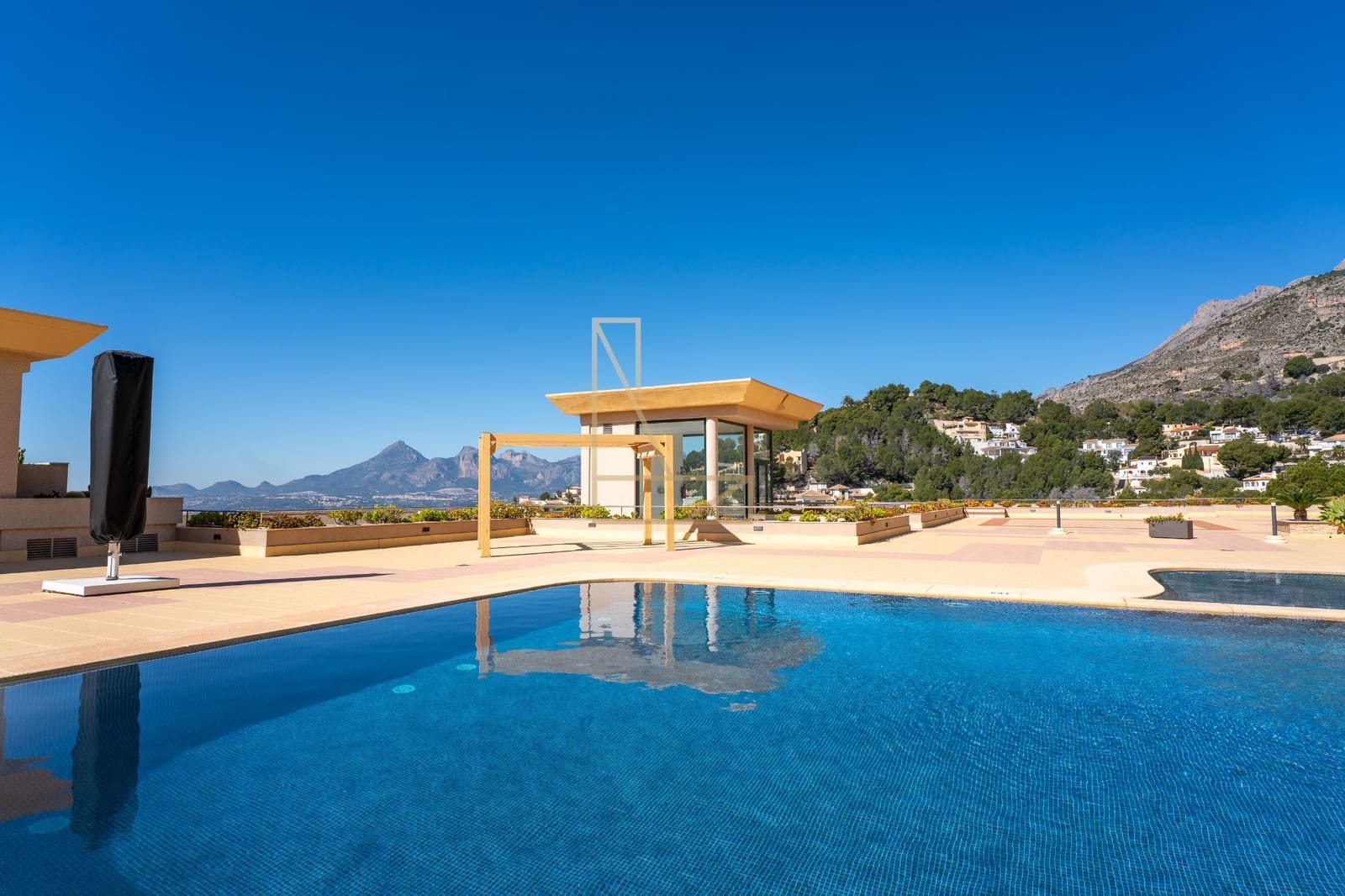 3 soverom Leilighet til salgs i Altea med svømmebasseng garasje - € 790 000 (Ref: 9711049)