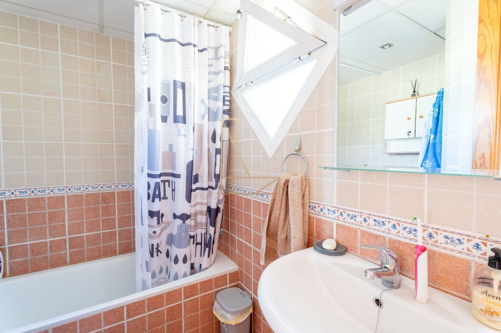 6 sypialnia Dom blizniak na sprzedaż w La Nucia z basenem garażem - 465 000 € (Ref: 9777620)