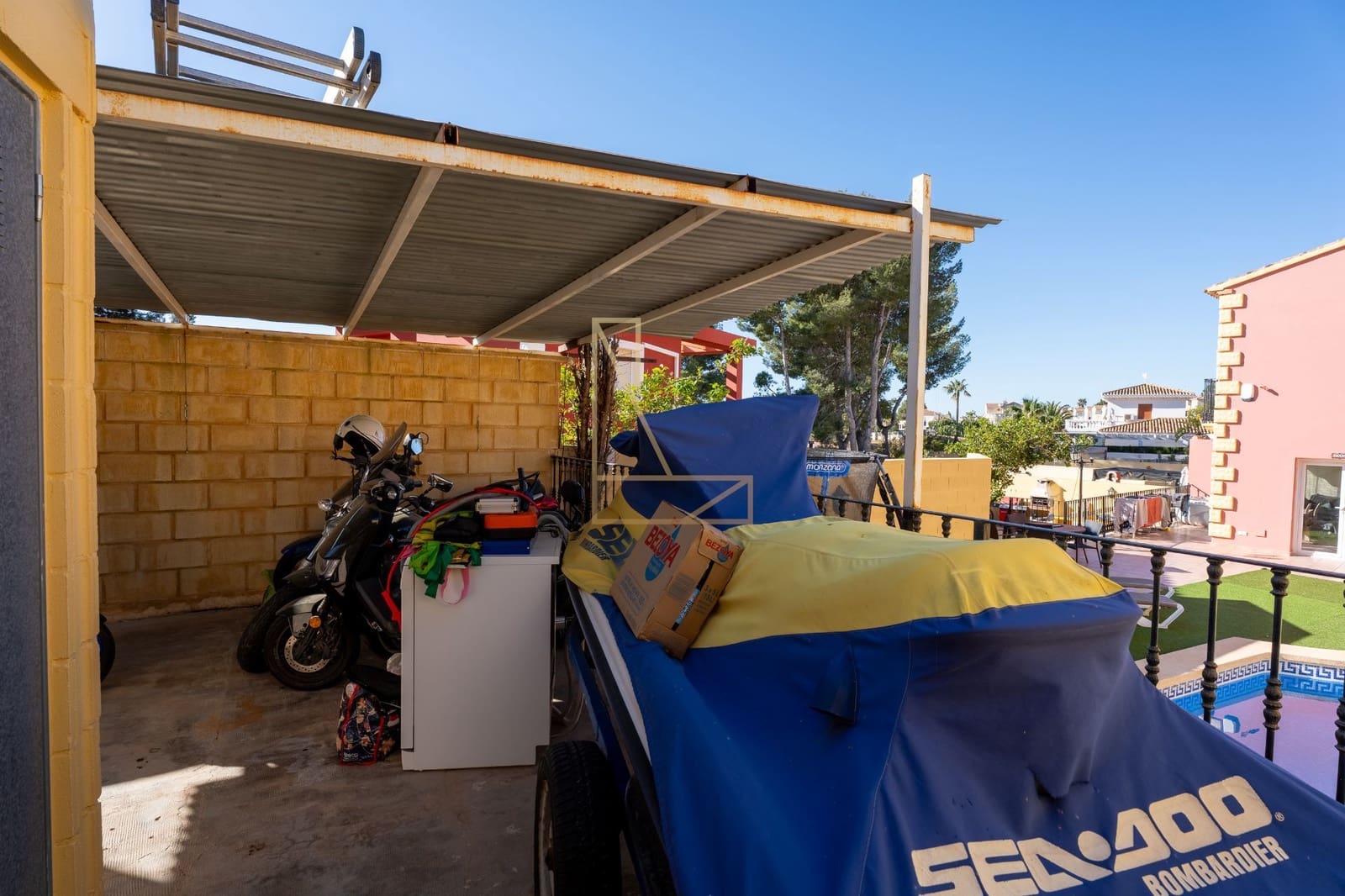 6 sypialnia Dom blizniak na sprzedaż w La Nucia z basenem garażem - 465 000 € (Ref: 9777620)