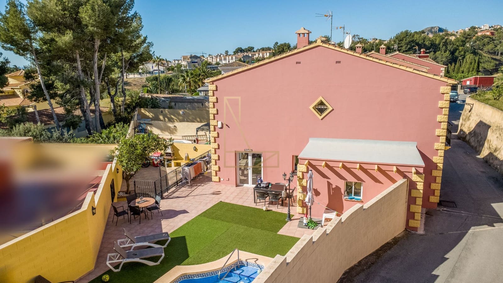 6 sypialnia Dom blizniak na sprzedaż w La Nucia z basenem garażem - 465 000 € (Ref: 9777620)