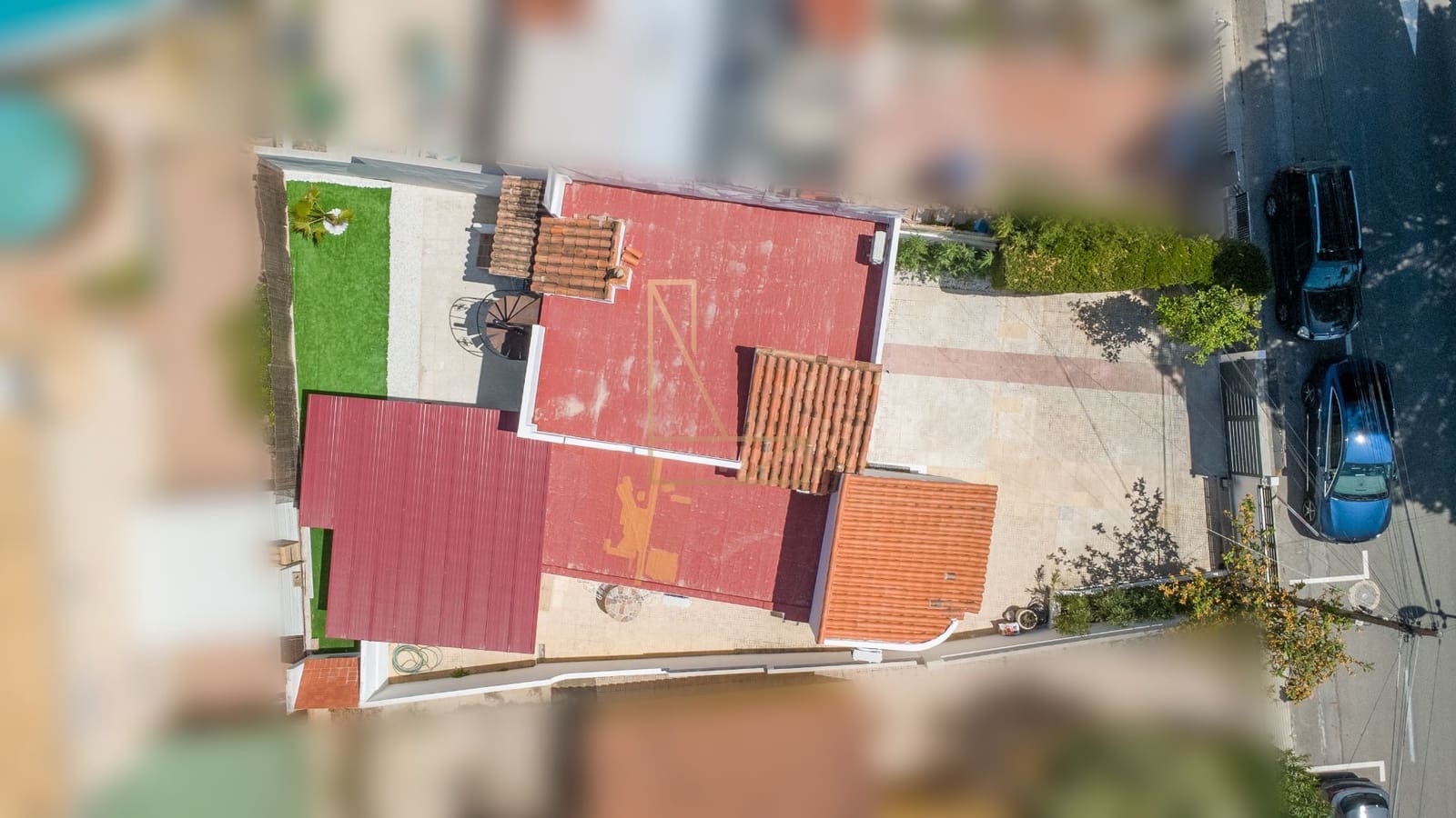 4 bedroom Semi-detached Villa for sale in La Nucia with garage - € 395,000 (Ref: 9806037)