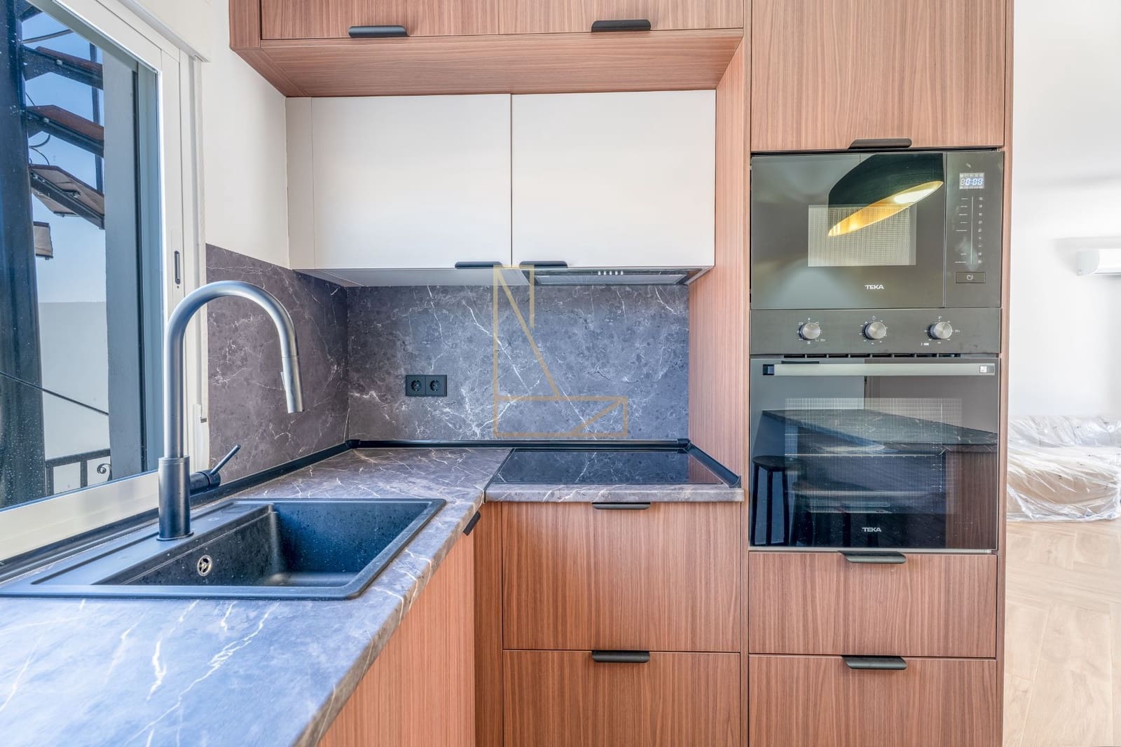 4 bedroom Semi-detached Villa for sale in La Nucia with garage - € 395,000 (Ref: 9806037)