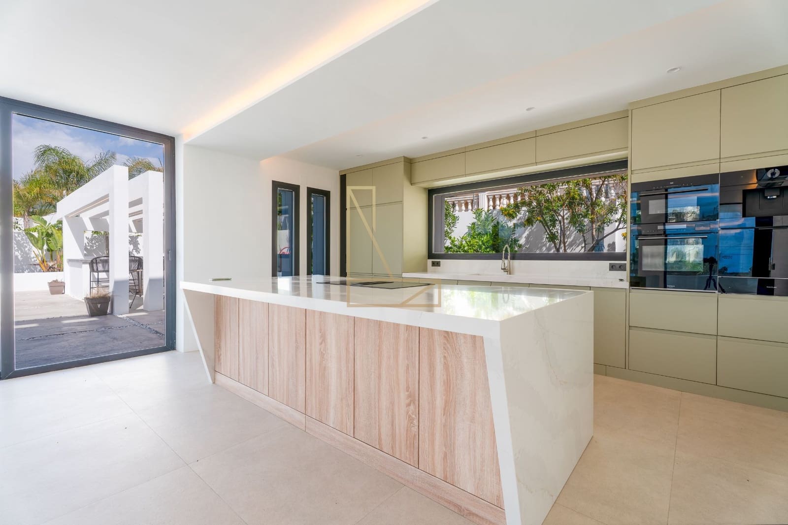 5 Zimmer Villa zu verkaufen in Moraira mit Pool Garage - 1.849.000 € (Ref: 9835154)