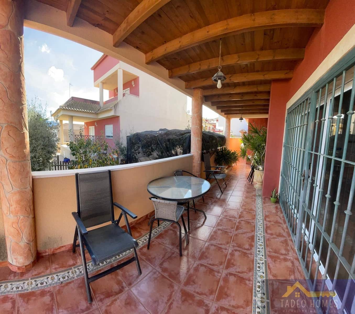 5 bedroom Villa for sale in Fortuna with pool garage - € 299,950 (Ref: 10034645)