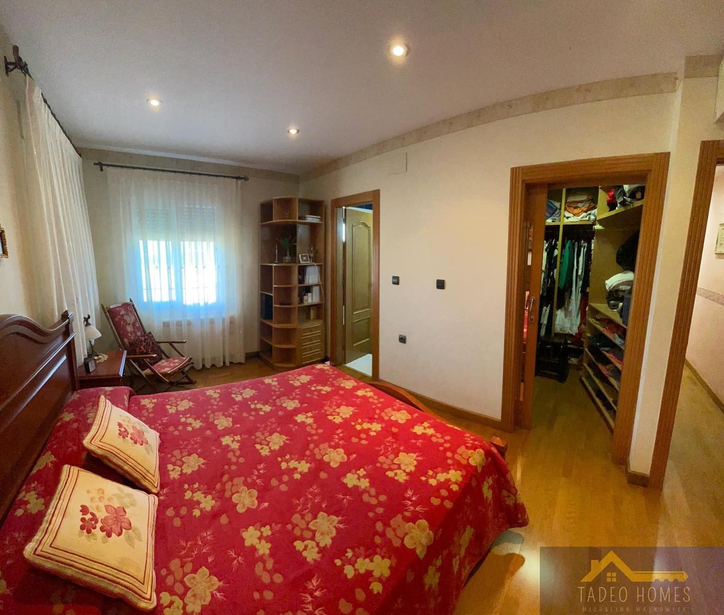 5 bedroom Villa for sale in Fortuna with pool garage - € 299,950 (Ref: 10034645)