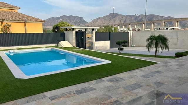3 Zimmer Villa zu verkaufen in Fortuna mit Pool Garage - 295.000 € (Ref: 10034648)