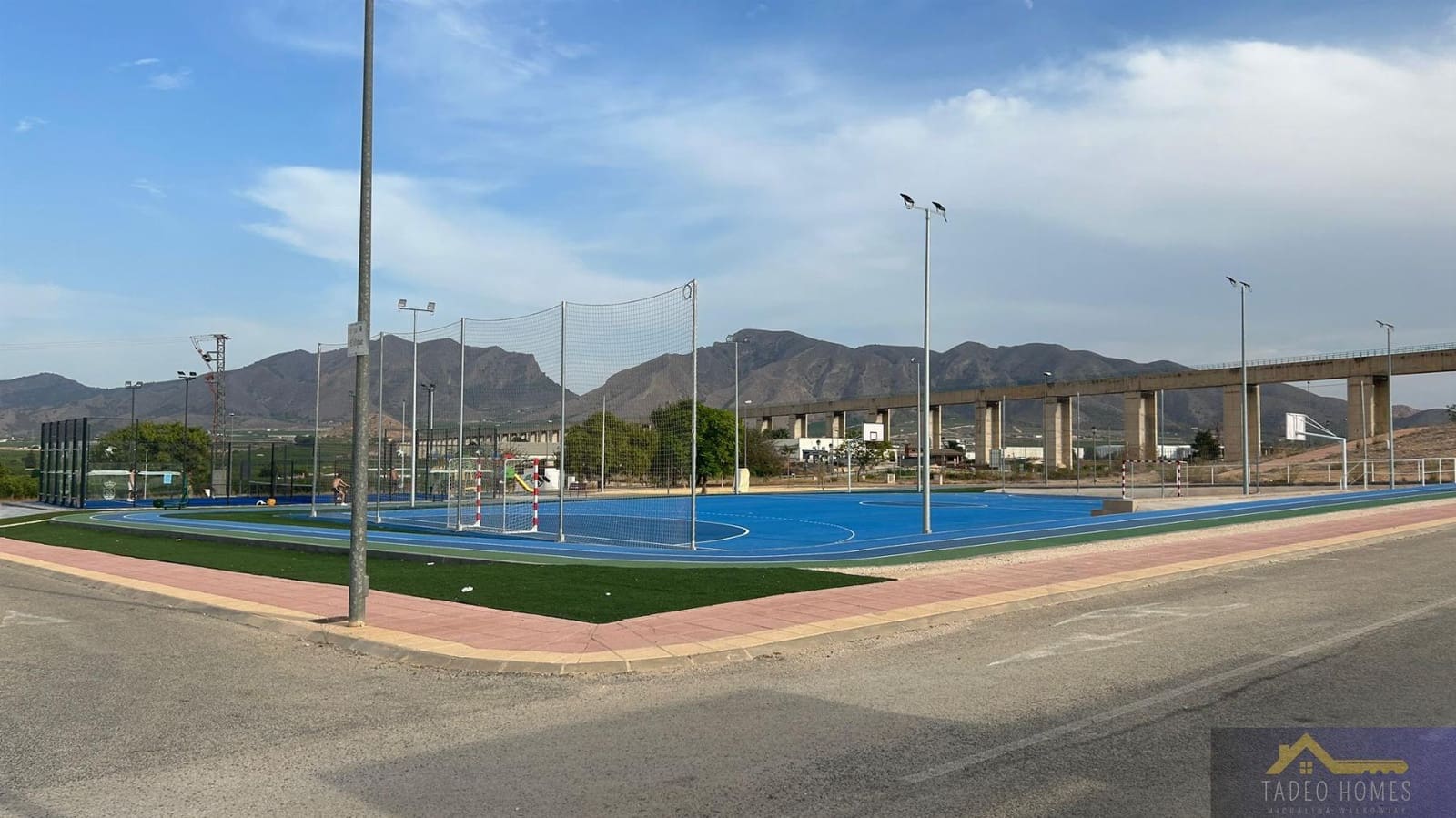 3 bedroom Villa for sale in Fortuna with pool garage - € 295,000 (Ref: 10034648)