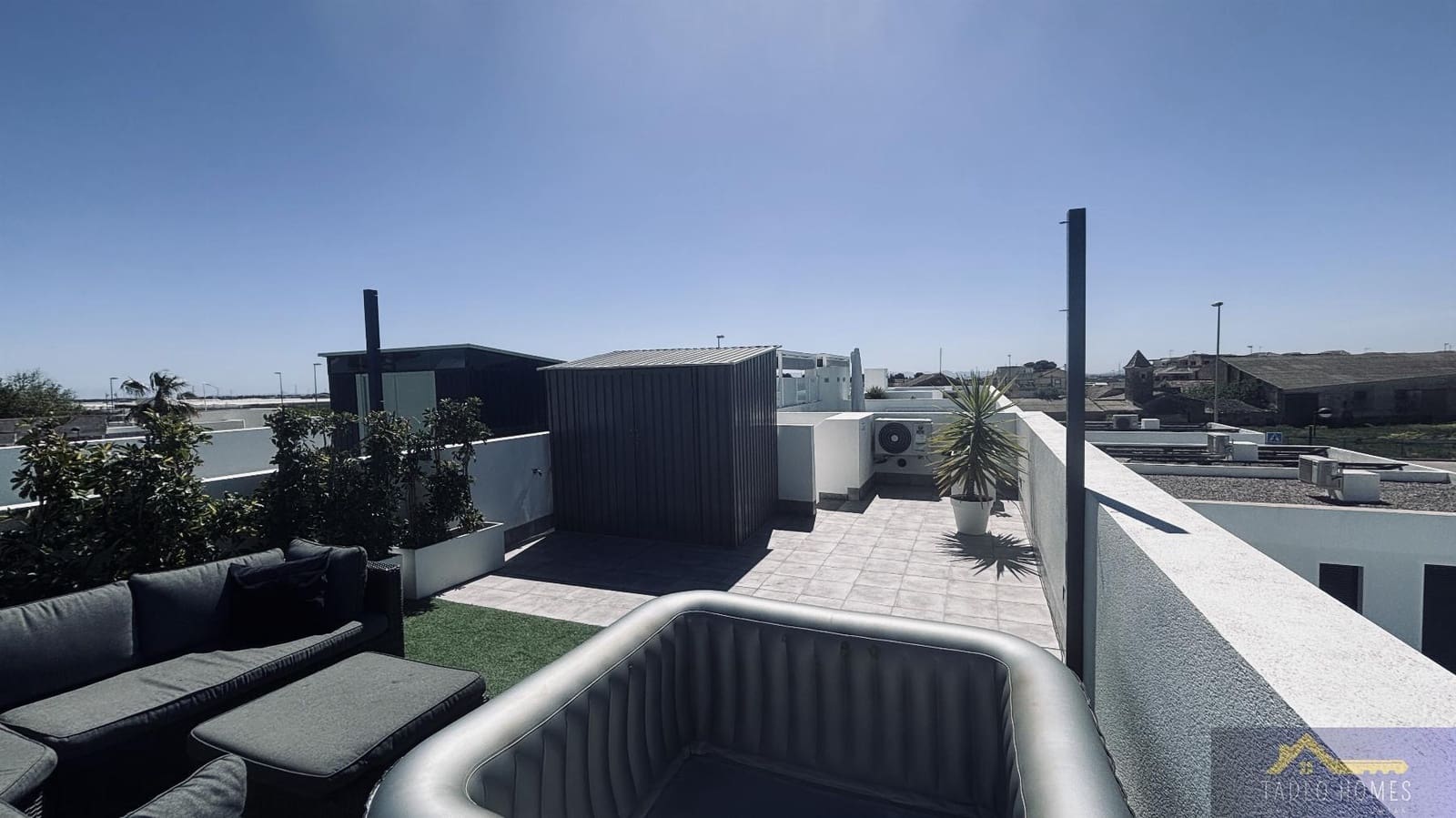 2 chambre Villa/Maison à vendre à Roldan avec piscine garage - 289 900 € (Ref: 10034652)