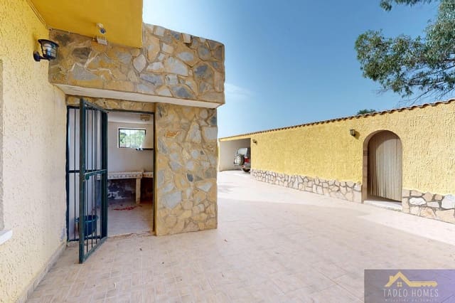 5 makuuhuone Huvila myytävänä paikassa Valle del Sol, Murcia kaupunki mukana uima-altaan 
autotalli - 520 000 € (Ref: 10086216)