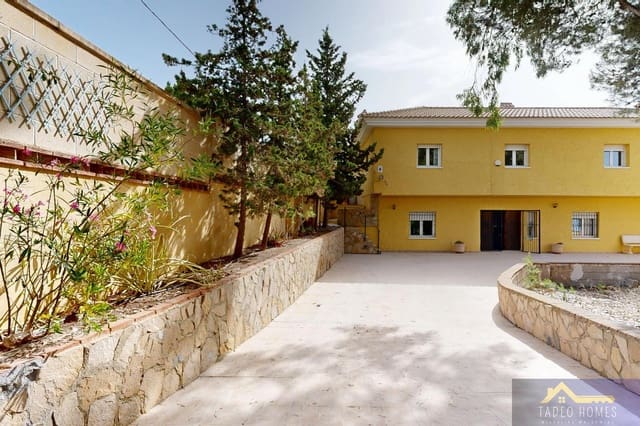 5 makuuhuone Huvila myytävänä paikassa Valle del Sol, Murcia kaupunki mukana uima-altaan 
autotalli - 520 000 € (Ref: 10086216)