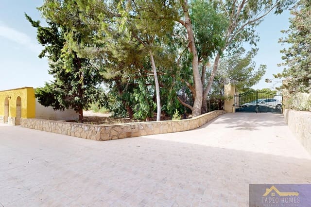 5 makuuhuone Huvila myytävänä paikassa Valle del Sol, Murcia kaupunki mukana uima-altaan 
autotalli - 520 000 € (Ref: 10086216)
